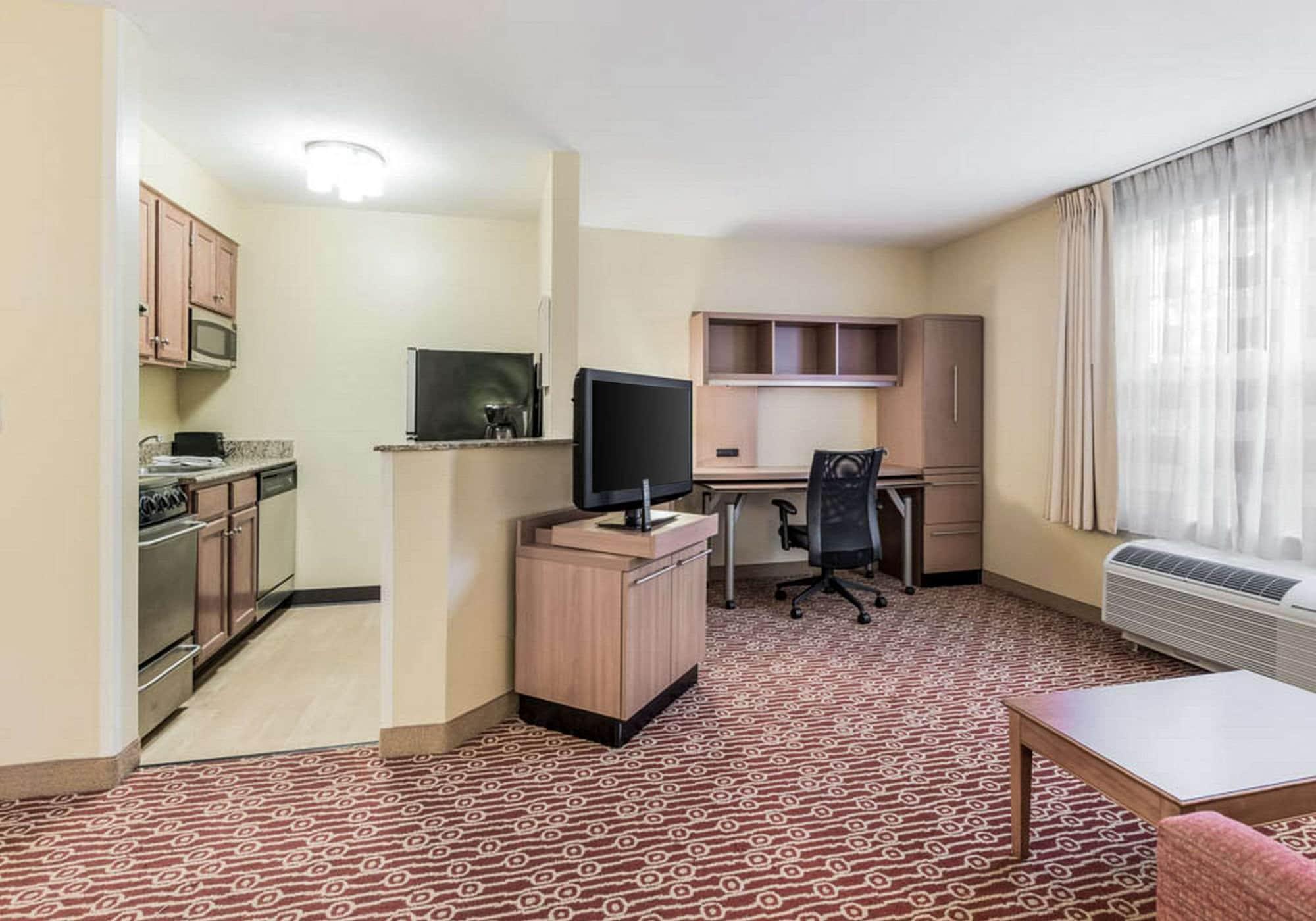 Birch Hills Suites - בלו אש מראה חיצוני תמונה